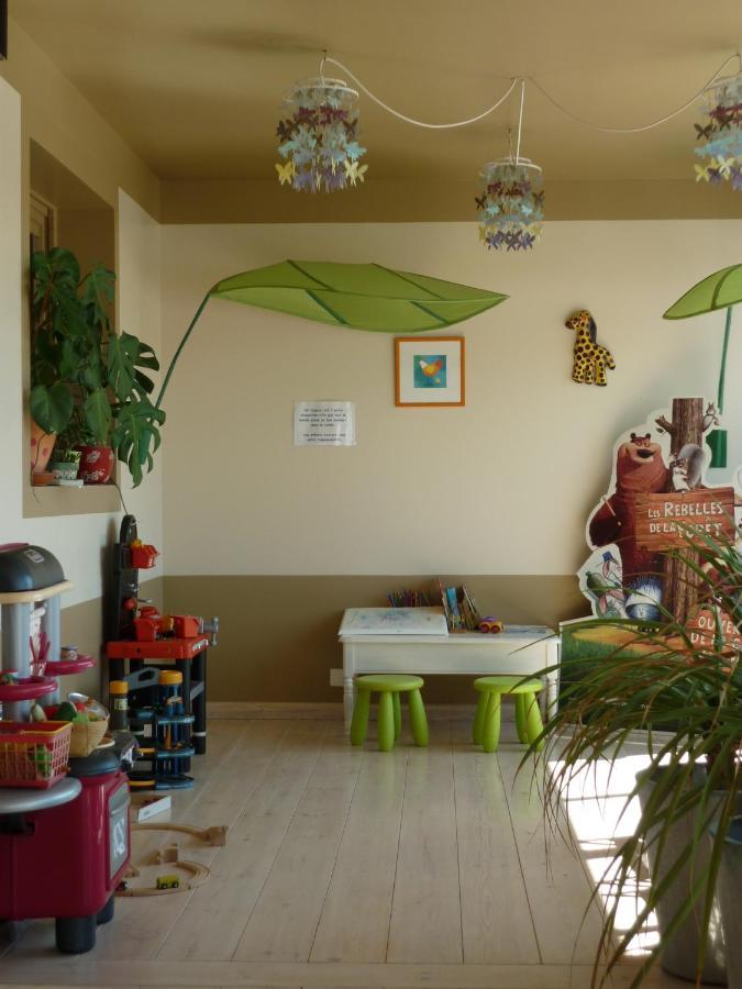 Hotel De La Petite Plage Saint-Georges-d’Oléron Kültér fotó